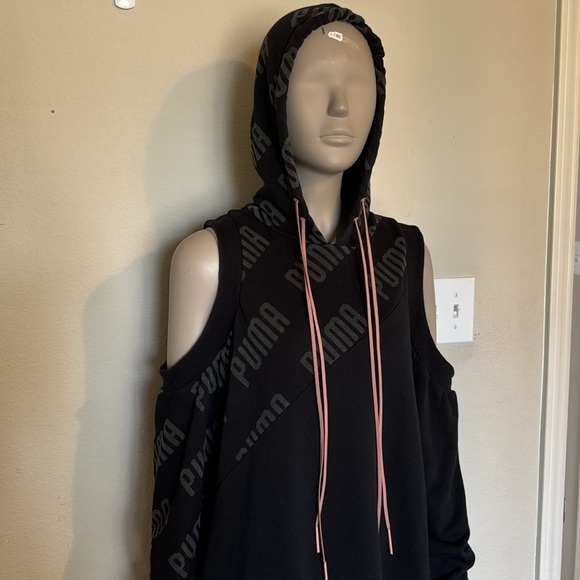 Puma En Pointe black, cold shoulder athletic sweatshirt Dress, size large - Picture 4 of 11